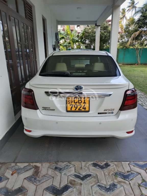 Toyota Axio